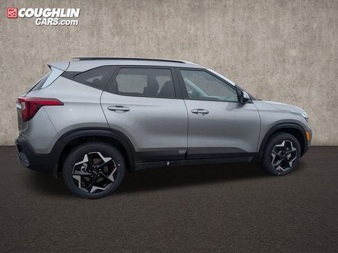 New 2026 Kia Seltos S AWD/4WD image 8