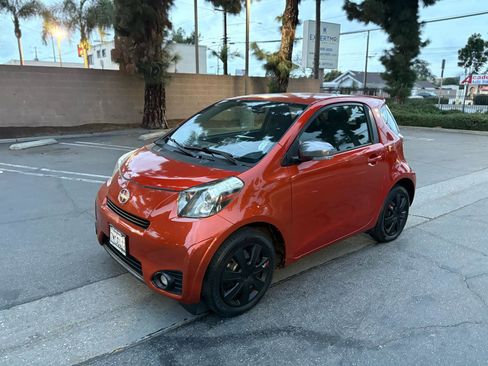 Used 2012 Scion iQ image 12