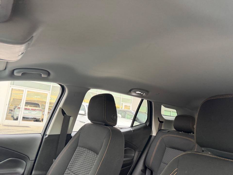 Used 2018 GMC Terrain SLE w/ Driver Convenience Package FWD image 21