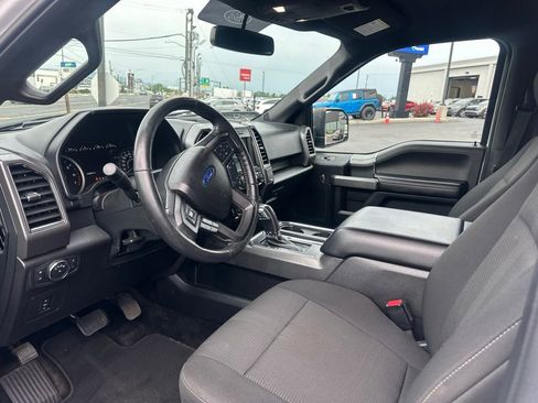 Used 2017 Ford F150 XLT w/ Equipment Group 302A Luxury AWD/4WD image 8
