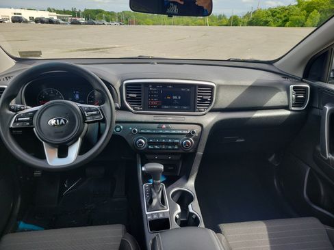 Used 2022 Kia Sportage LX w/ LX AWD Value Edition Package image 18