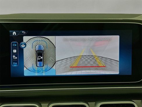 New 2026 Mercedes-Benz GLS 450 4MATIC image 14