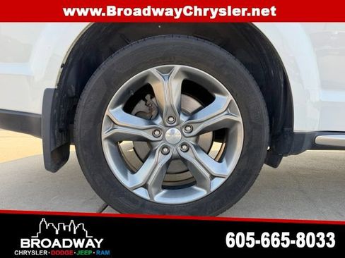 Used 2017 Dodge Journey Crossroad w/ Rear Seat Video Group I AWD/4WD image 9
