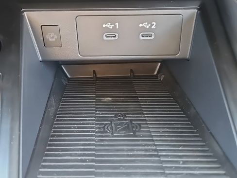 New 2026 Nissan Kicks SR image 20