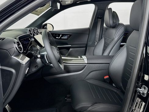 New 2026 Mercedes-Benz GLC 300 image 16