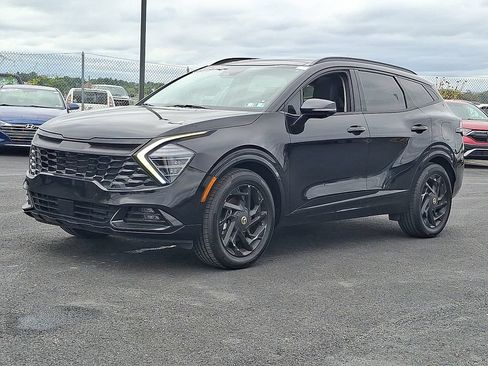 Certified 2023 Kia Sportage SX FWD image 3
