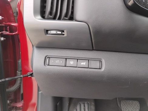 Used 2023 Nissan Pathfinder SL w/ SL Premium Package image 18