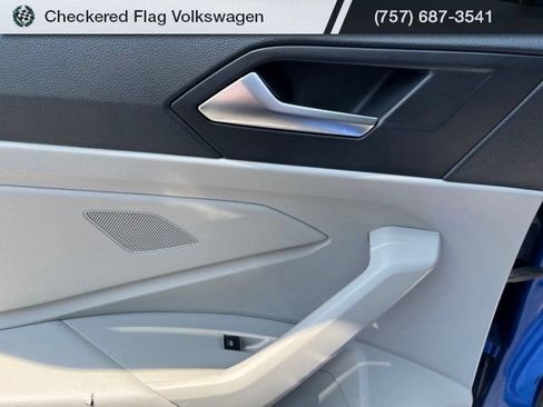 Used 2023 Volkswagen Jetta S FWD image 25