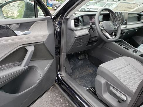 New 2026 Volkswagen Tiguan S AWD/4WD image 6