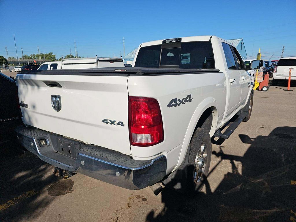 Used 2018 RAM 3500 Big Horn w/ Harvest Edition AWD/4WD image 4