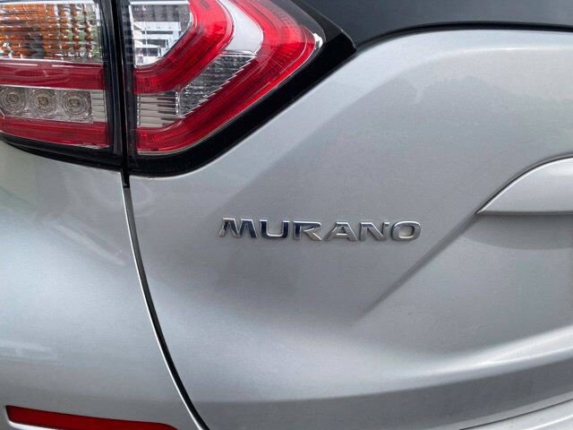 Used 2018 Nissan Murano SV AWD/4WD image 16