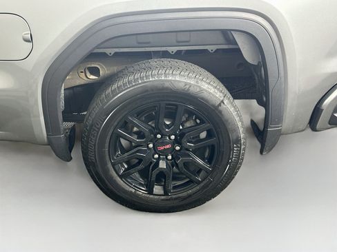 Used 2024 GMC Sierra 1500 Elevation AWD/4WD image 11