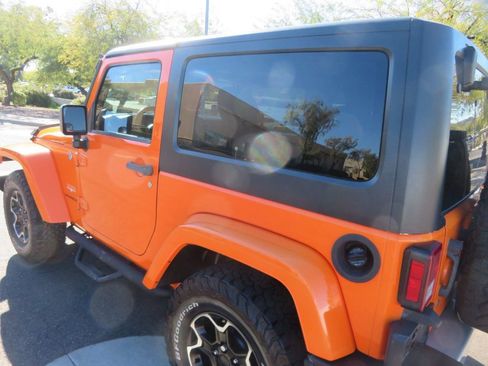 Used 2012 Jeep Wrangler Sahara image 7