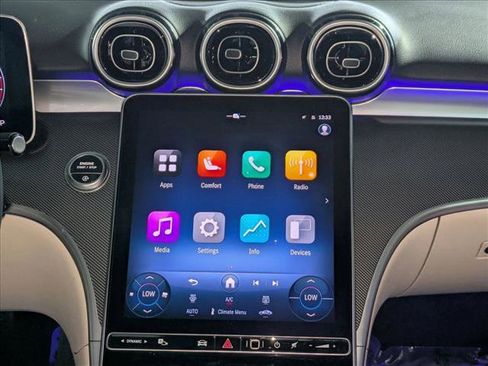 Used 2025 Mercedes-Benz C 300 Sedan image 13