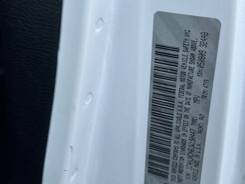 Used 2018 Jeep Wrangler Unlimited Sport image 26