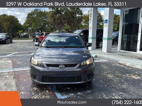 Used 2011 Scion tC image 5