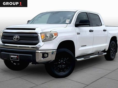 Used 2015 Toyota Tundra SR5 w/ SR5 Upgrade Package image 1