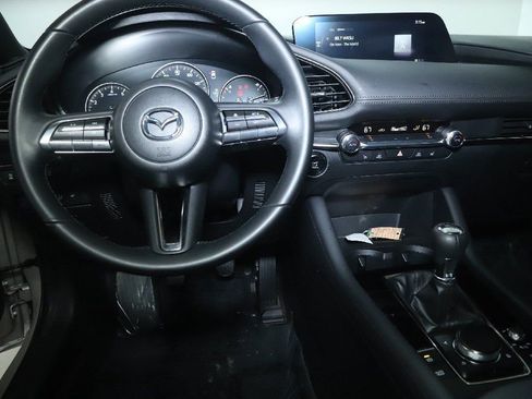 Used 2023 MAZDA MAZDA3 s image 30