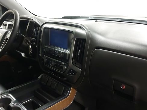 Used 2018 Chevrolet Silverado 1500 LTZ w/ Sport Package image 29