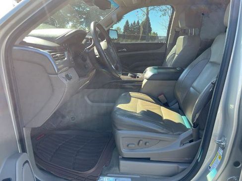Used 2017 Chevrolet Tahoe LT w/ Luxury Package image 15