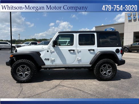 Used 2022 Jeep Wrangler Unlimited Sport AWD/4WD image 2