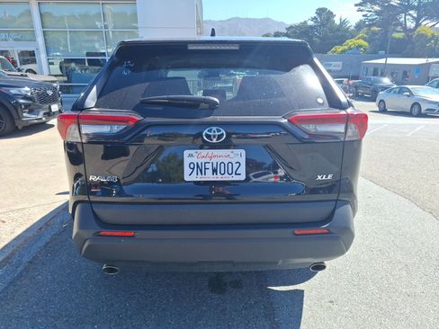Used 2024 Toyota RAV4 XLE FWD image 7