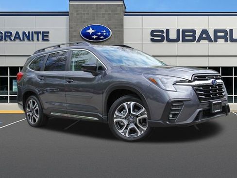 Used 2025 Subaru Ascent Limited AWD/4WD image 4