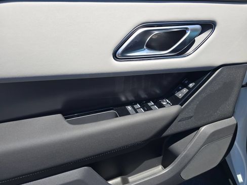 New 2026 Land Rover Range Rover Velar S AWD/4WD image 13