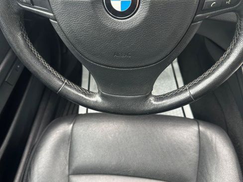 Used 2014 BMW 535i xDrive Sedan AWD/4WD image 26