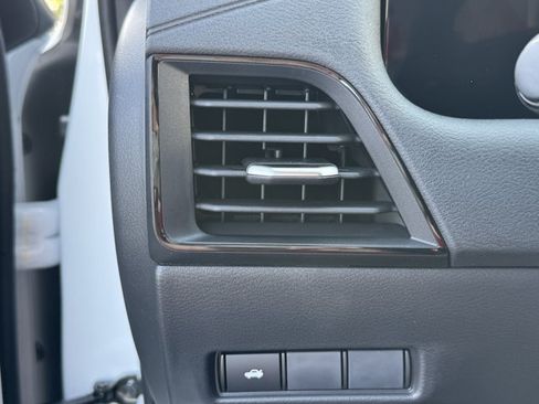 New 2026 Nissan Sentra SR w/ Floor Mat Package FWD image 8