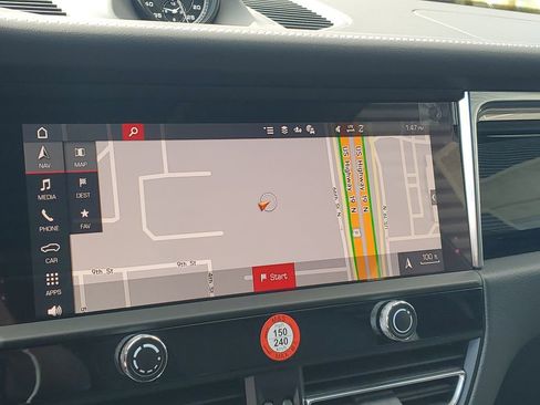 New 2026 Porsche Macan S image 32