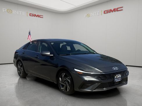 Used 2024 Hyundai Elantra Limited FWD image 1