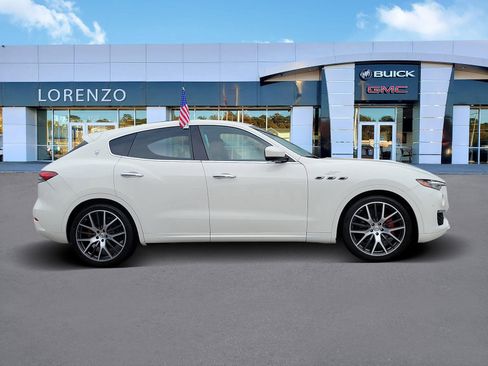 Used 2022 Maserati Levante GT image 4