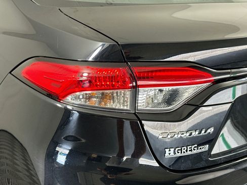 Used 2023 Toyota Corolla LE FWD image 35