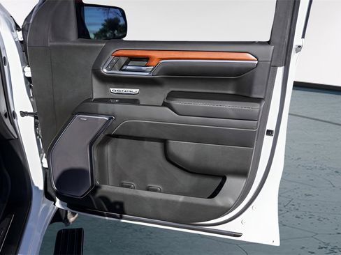 Used 2022 GMC Sierra 1500 Denali image 31