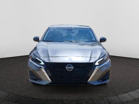 Used 2026 Nissan Altima 2.5 SV AWD/4WD image 2