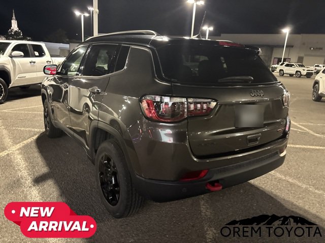 Used 2023 Jeep Compass Trailhawk AWD/4WD image 3