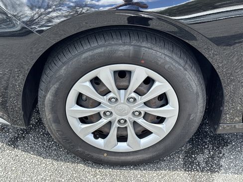 Used 2021 Kia Forte Sedan image 11