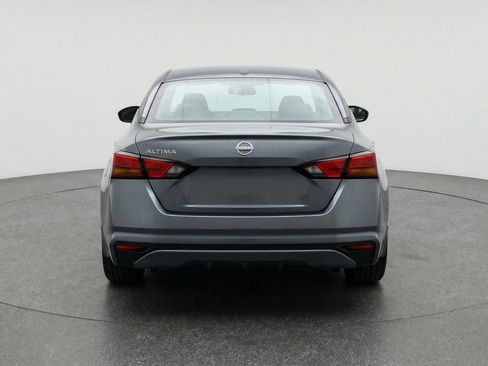 Used 2025 Nissan Altima 2.5 SV image 7