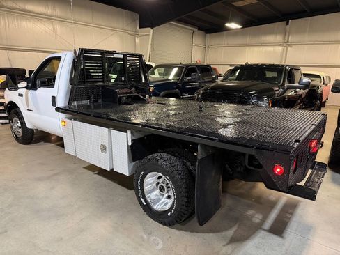 Used 1999 Ford F350 4x4 Regular Cab DRW Super Duty image 3