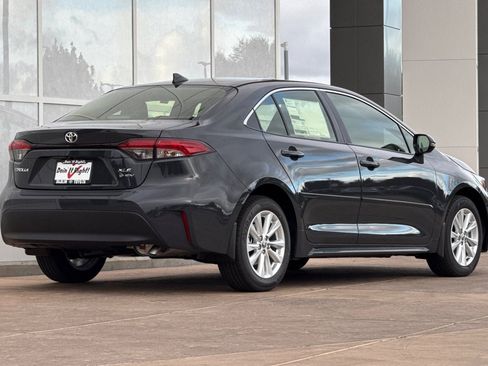 New 2026 Toyota Corolla XLE image 4