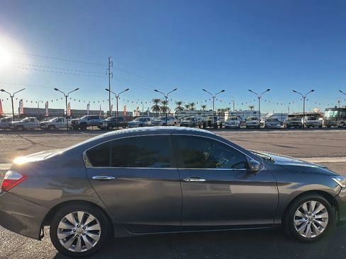 Used 2015 Honda Accord EX image 5
