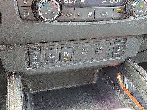 Used 2023 Nissan Frontier Pro-X w/ Pro Convenience Package RWD image 27