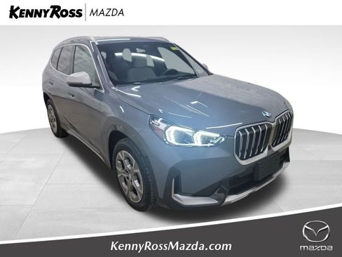 Used 2023 BMW X1 xDrive28i w/ Premium Package image 1