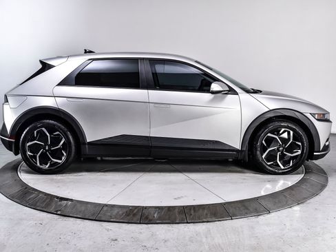 Used 2024 Hyundai Ioniq 5 SEL image 7