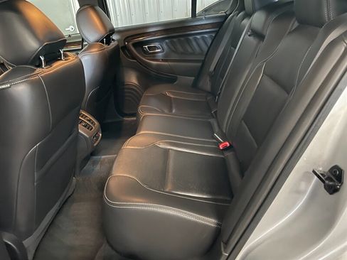 Used 2017 Ford Taurus Limited FWD image 16