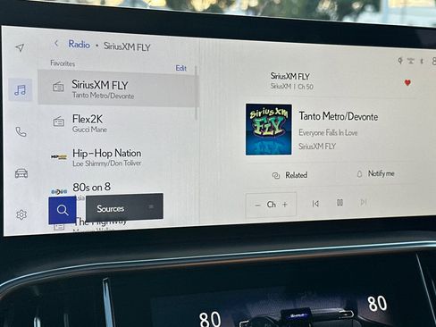 New 2025 Lexus LX 700h Luxury image 15