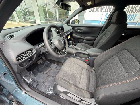 New 2026 Honda HR-V Sport image 11
