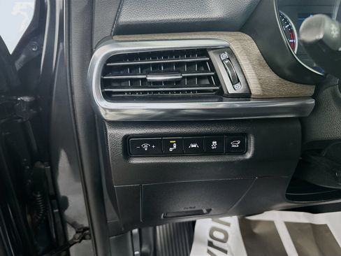Used 2022 Kia Telluride EX w/ EX Premium Package AWD/4WD image 10