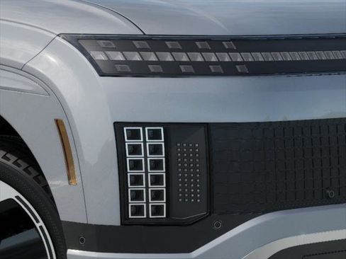 New 2026 Hyundai Ioniq 9 Calligraphy image 9